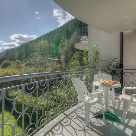Residence Le Cristal Apartments - Happy Rentals Apartment