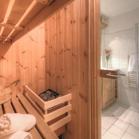 Residence Le Cristal Apartments - Happy Rentals Apartment