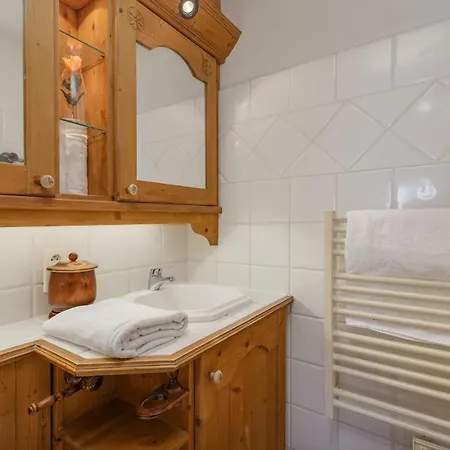 Apartment Residence Le Cristal Apartments - Happy Rentals