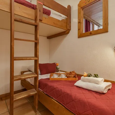 Residence Le Cristal Apartments - Happy Rentals Apartment Chamonix