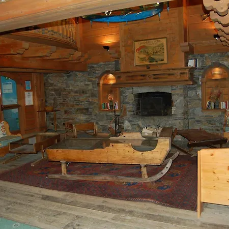 Apartment Residence Le Cristal Apartments - Happy Rentals