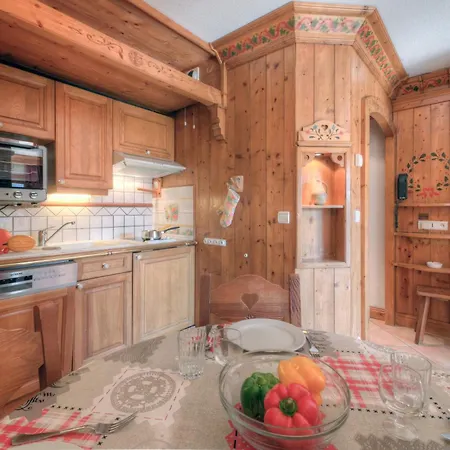 Residence Le Cristal Apartments - Happy Rentals Apartment Chamonix