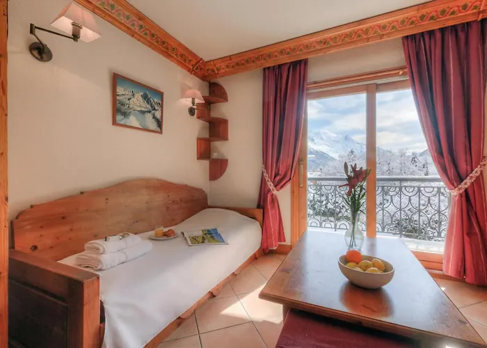 Le Cristal アパート *